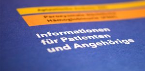 Broschüre für Patienten und Angehörige für den Verein Aplastische Anämie und PNH e.V.